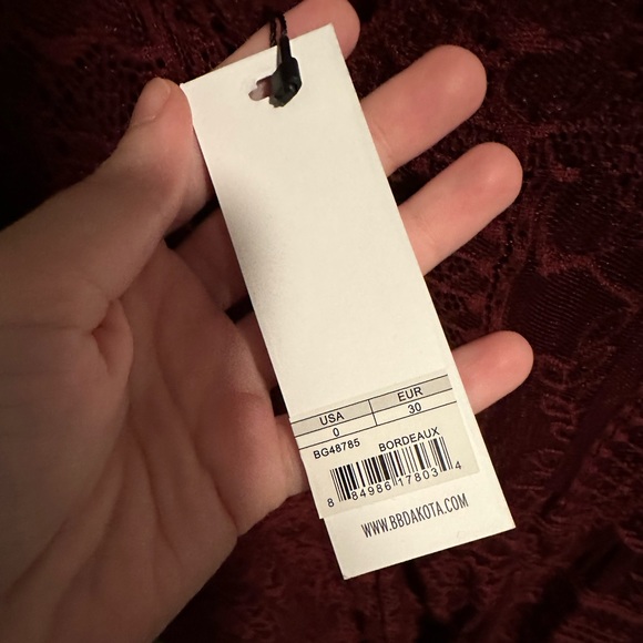 BB Dakota dress NWT - Picture 3 of 3